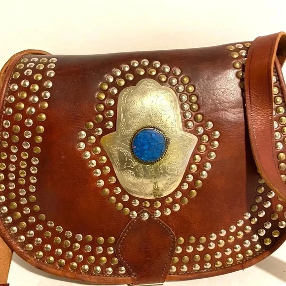 Handmade vintage studded  leather moroccan bag - Picture 5 of 12